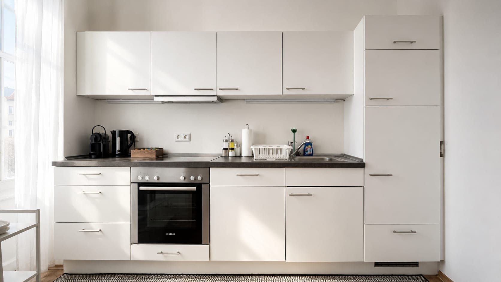Kitchen in Brückenstraße, 1.OG, photograph 2 of 4