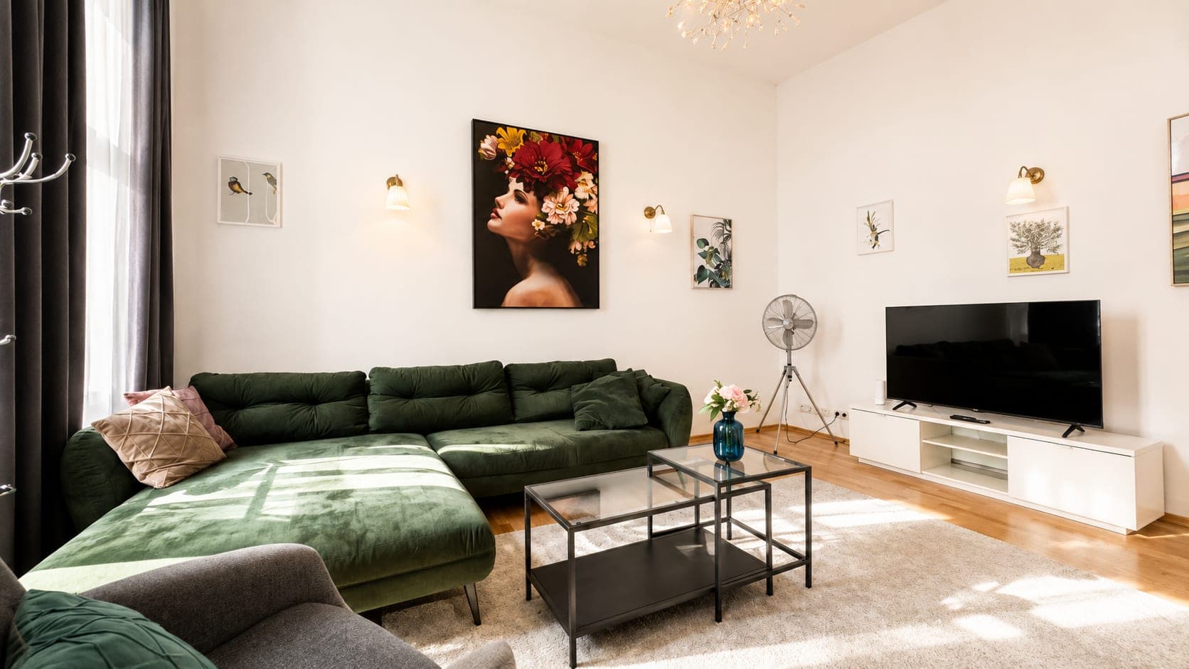 Living room in Brückenstraße, 1.OG, photograph 5 of 7