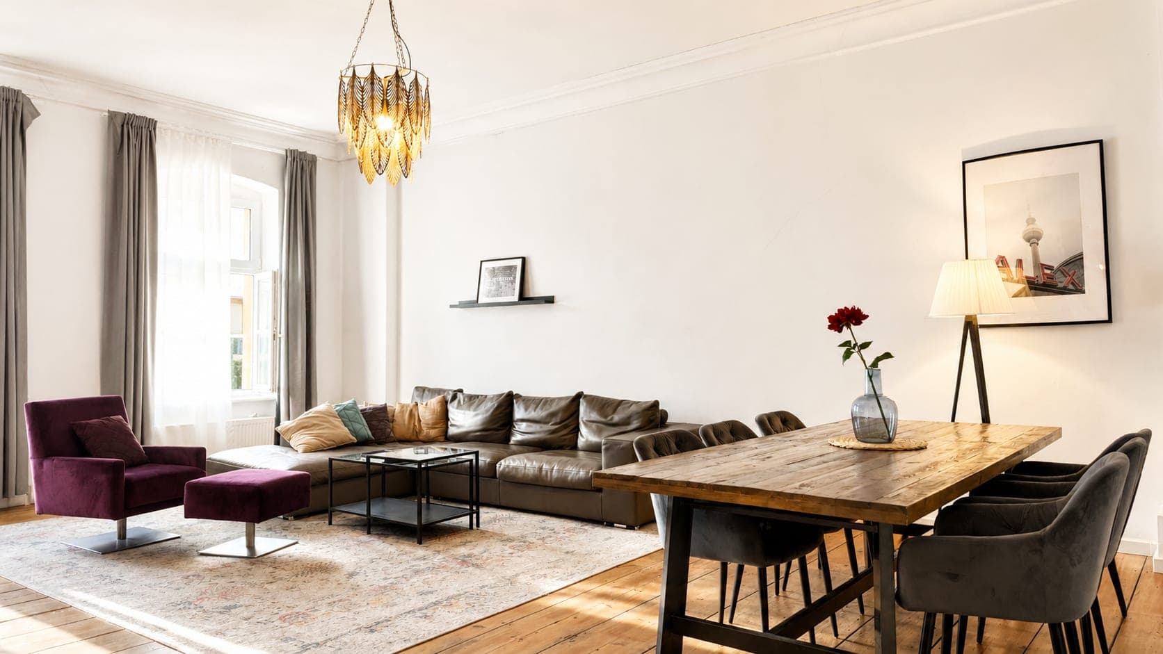 Living room in Brückenstraße, 3.OG, photograph 4 of 7