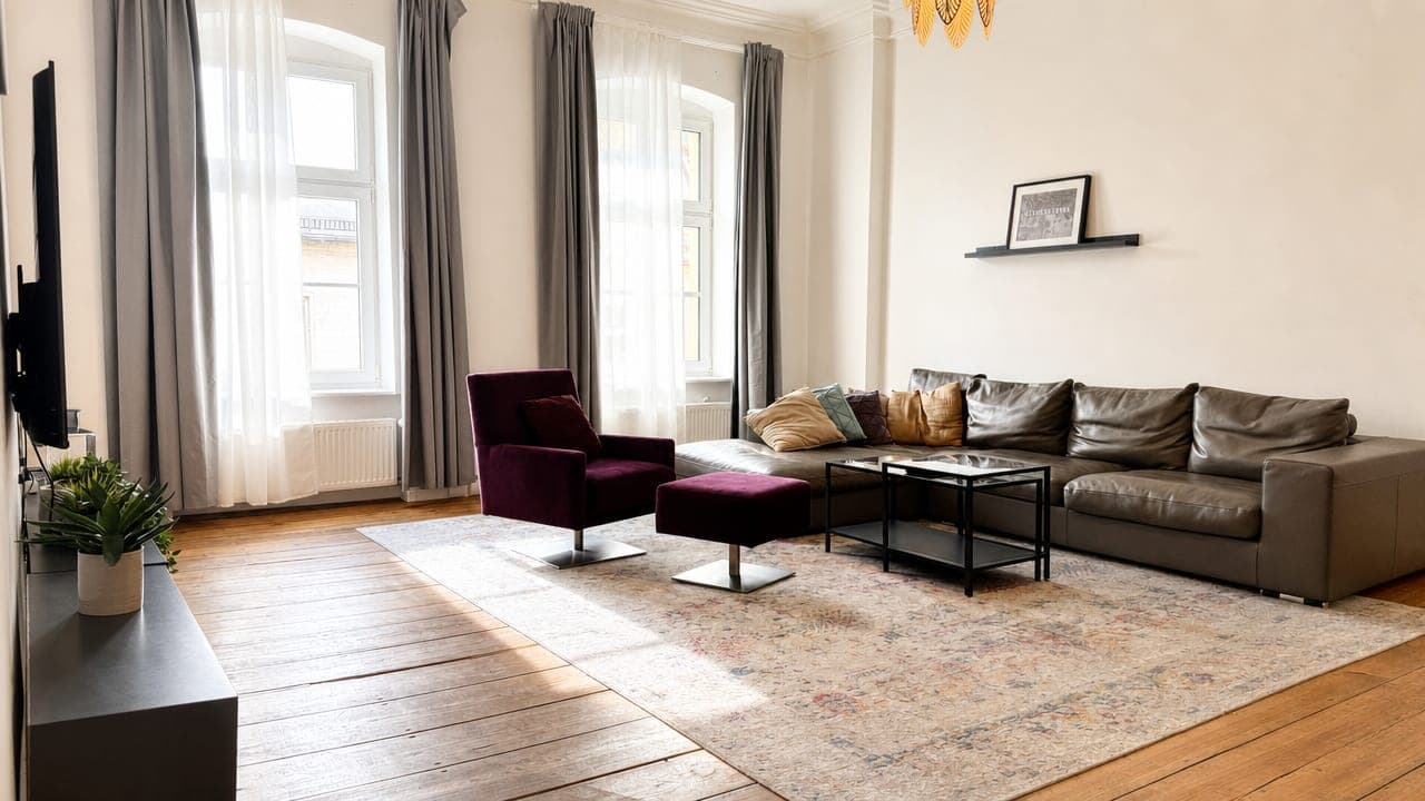 Living room in Brückenstraße, 3.OG, photograph 6 of 7