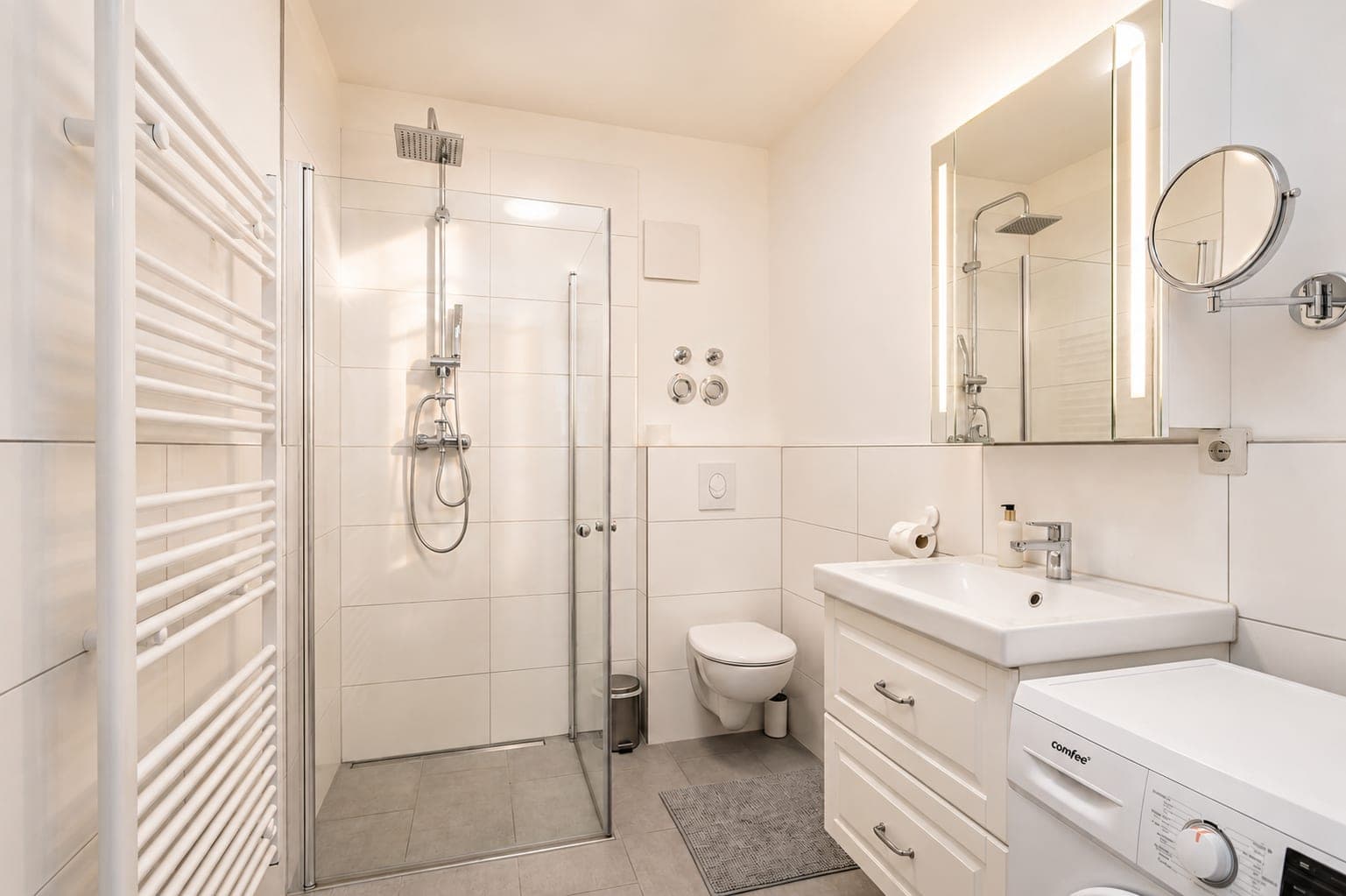 Bathroom in Flat 104