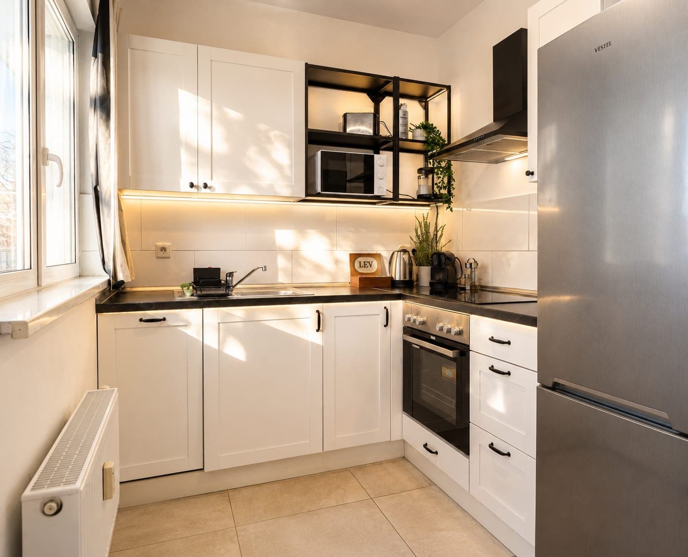 Kitchen in Flat 104, photograph 4 of 4