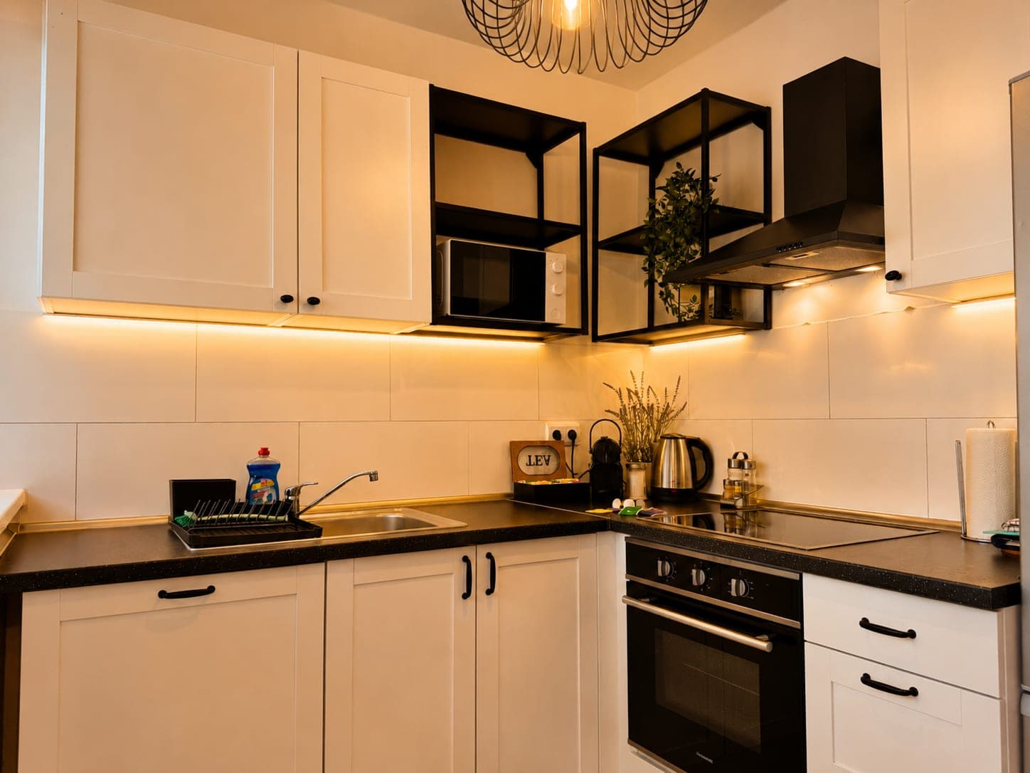 Kitchen in Flat 204, photograph 1 of 5