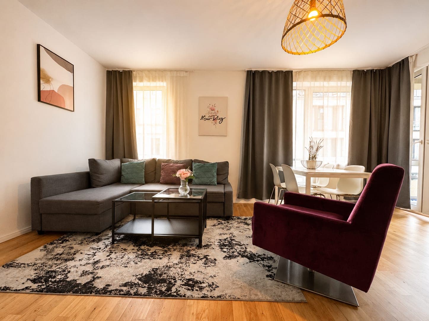 Living room in Flat 204, photograph 2 of 5