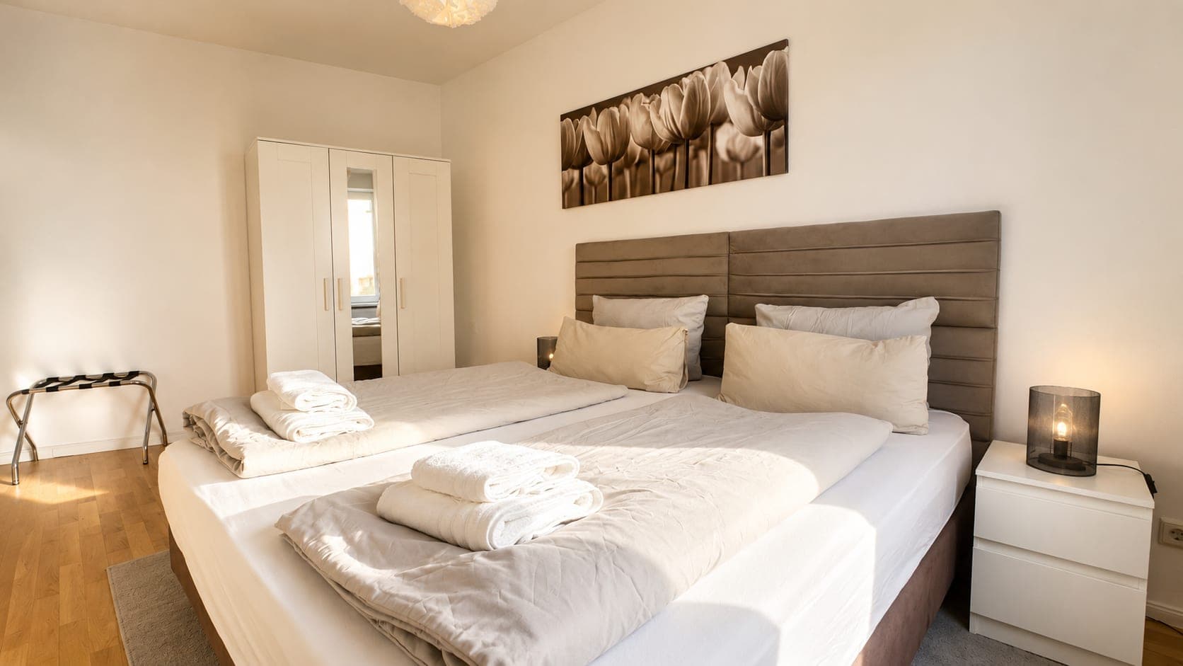 Bedroom in Flat 204, photograph 4 of 5