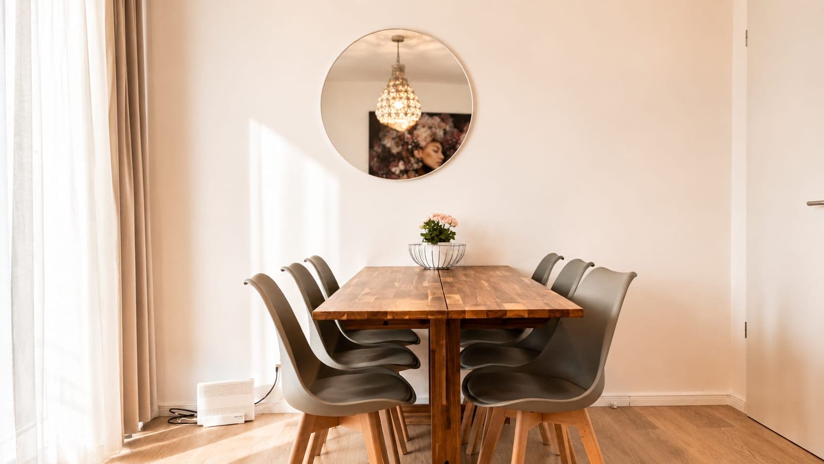 Dining area in Flat 2111, photograph 1 of 2