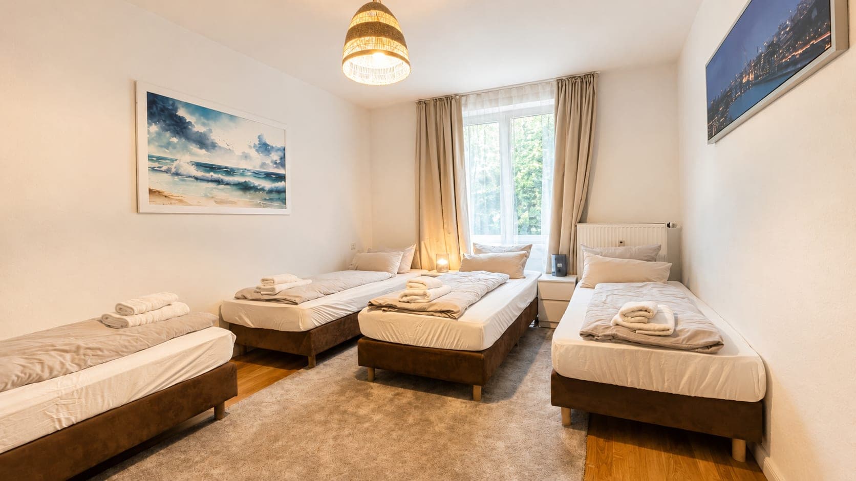 Bedroom 1 in Flat 2112