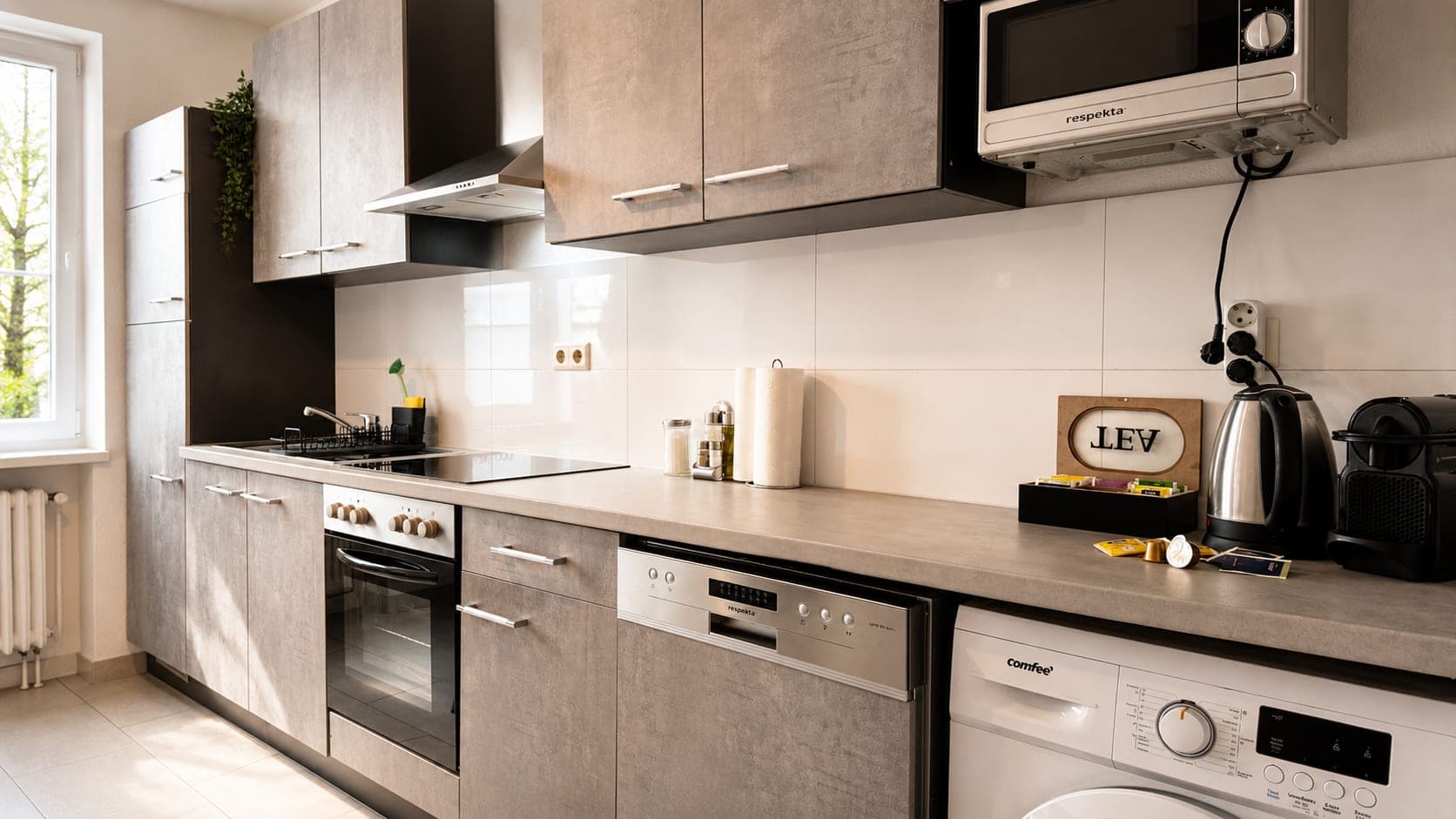 Kitchen in Flat 2121, photograph 2 of 4