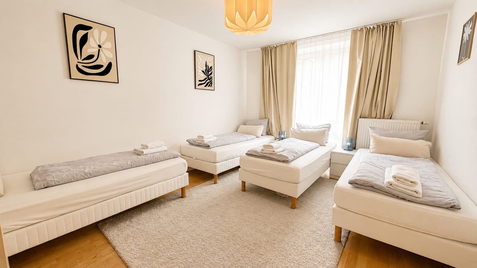Bedroom 1 in Flat 2122