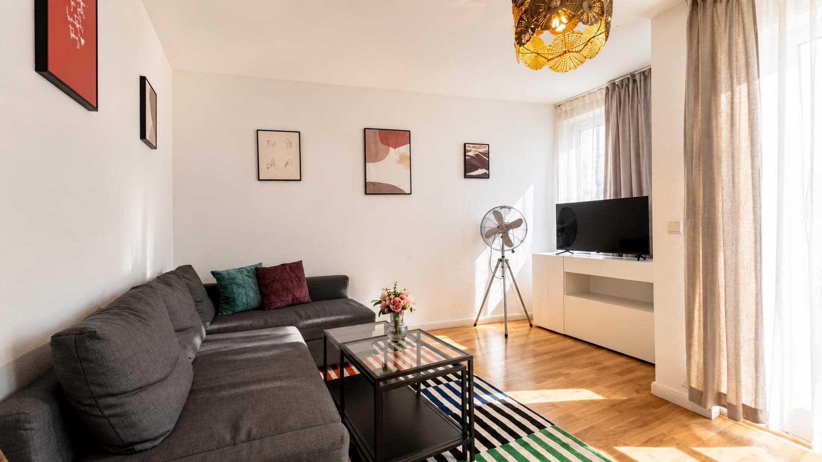 Living room in Flat 2131, photograph 2 of 3
