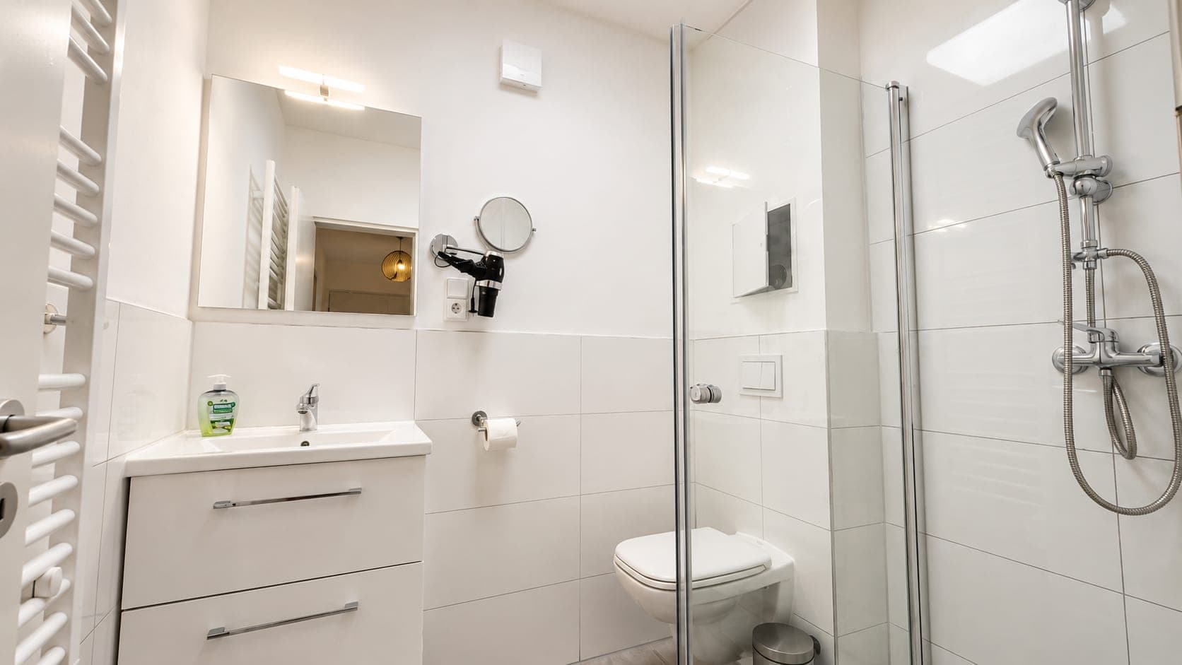 Bathroom in Flat 2141