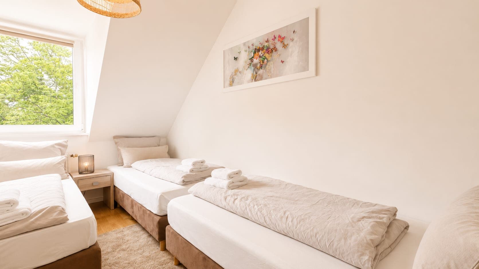 Bedroom 2 in Flat 2142