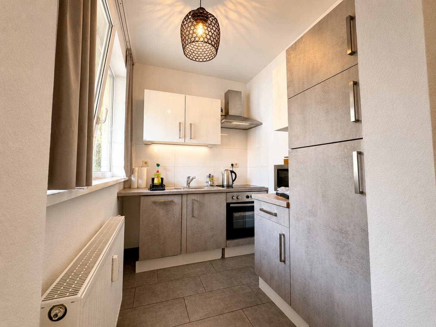 Kitchen in Flat 305, photograph 1 of 3