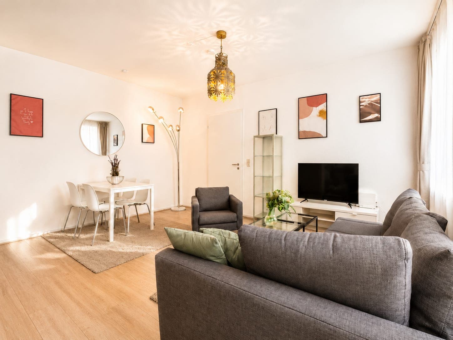 Living room in Flat 305, photograph 2 of 4