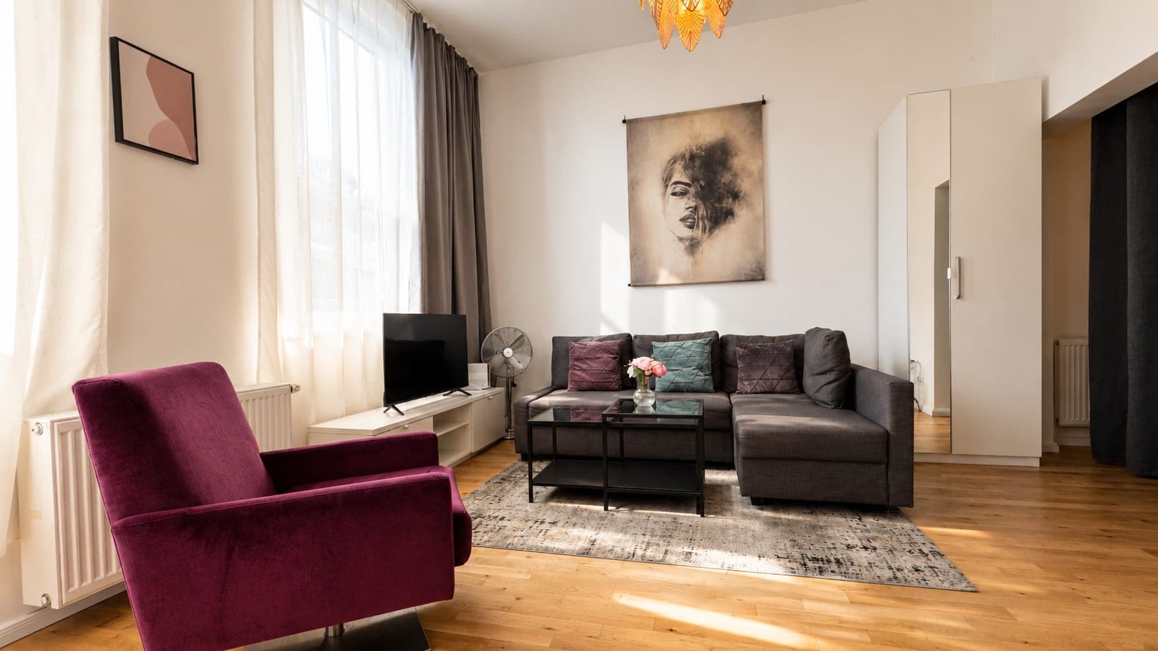 Living room in Flat 401, photograph 1 of 2