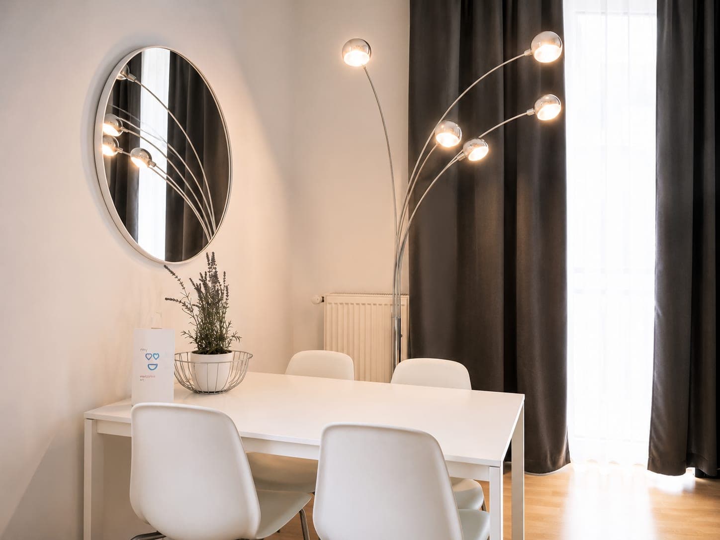 Dining area in Flat 402