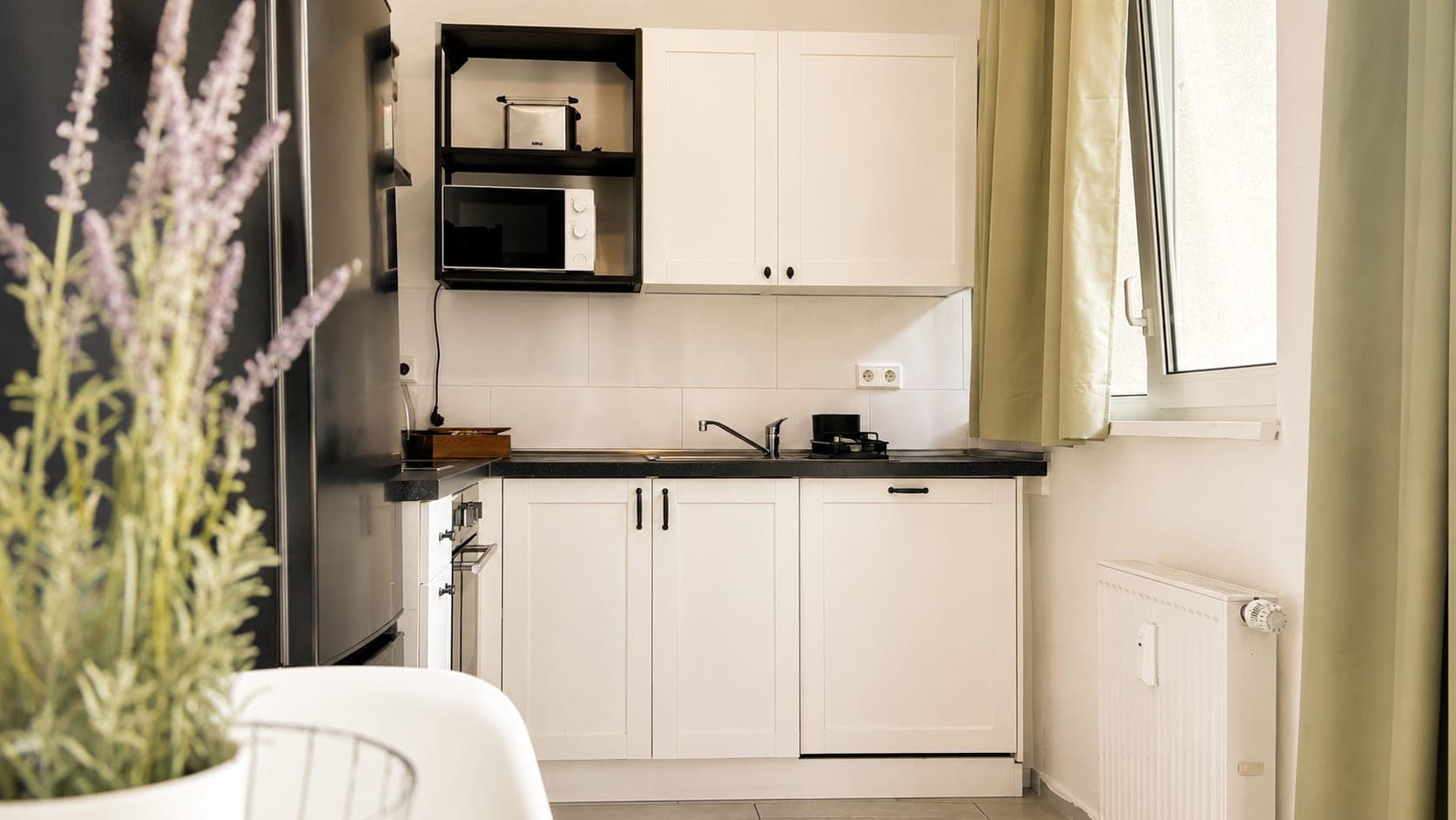 Kitchen in Flat 403, photograph 2 of 3