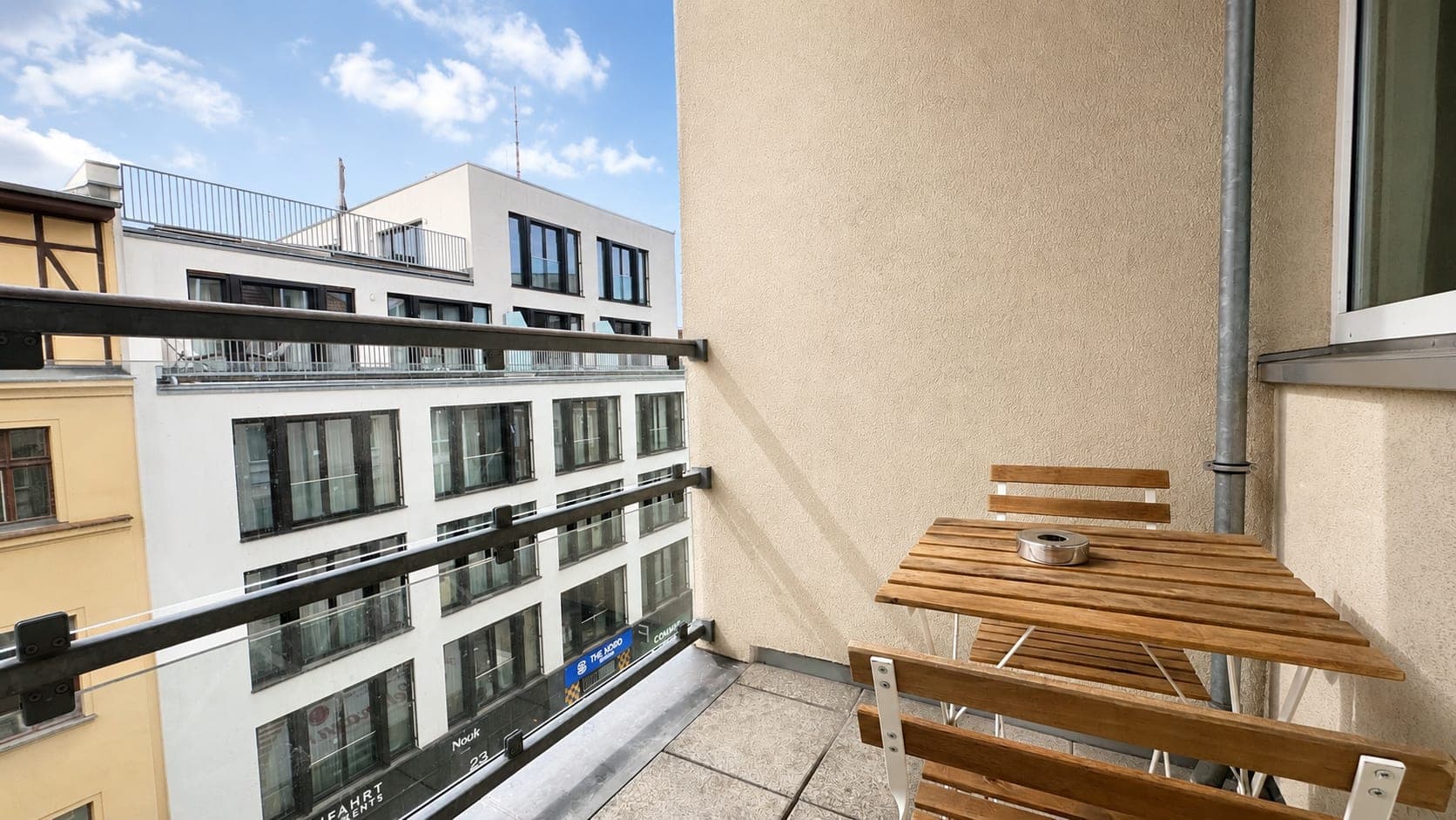 Balcony in Flat 404