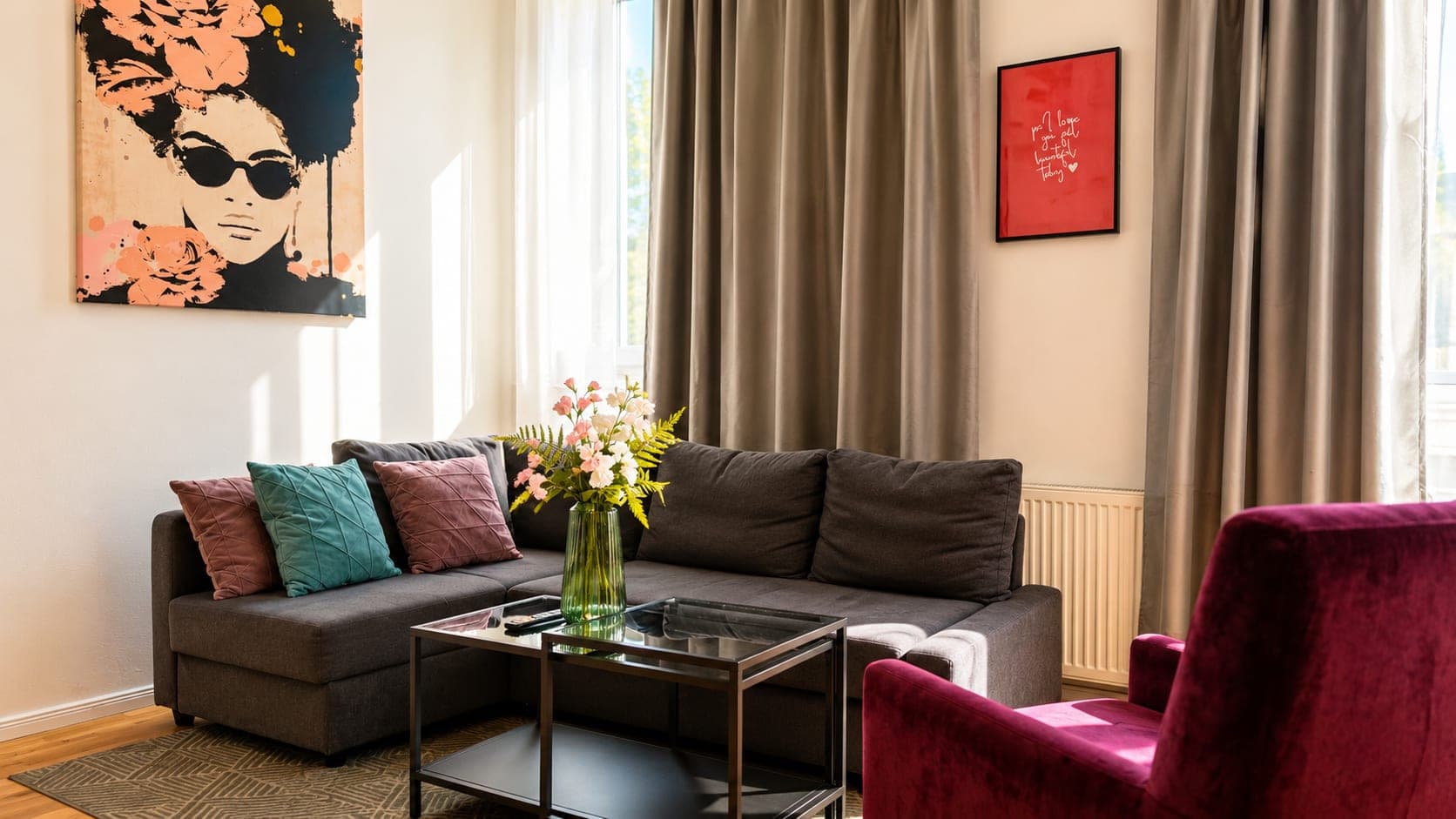 Living room in Flat 404, photograph 3 of 4