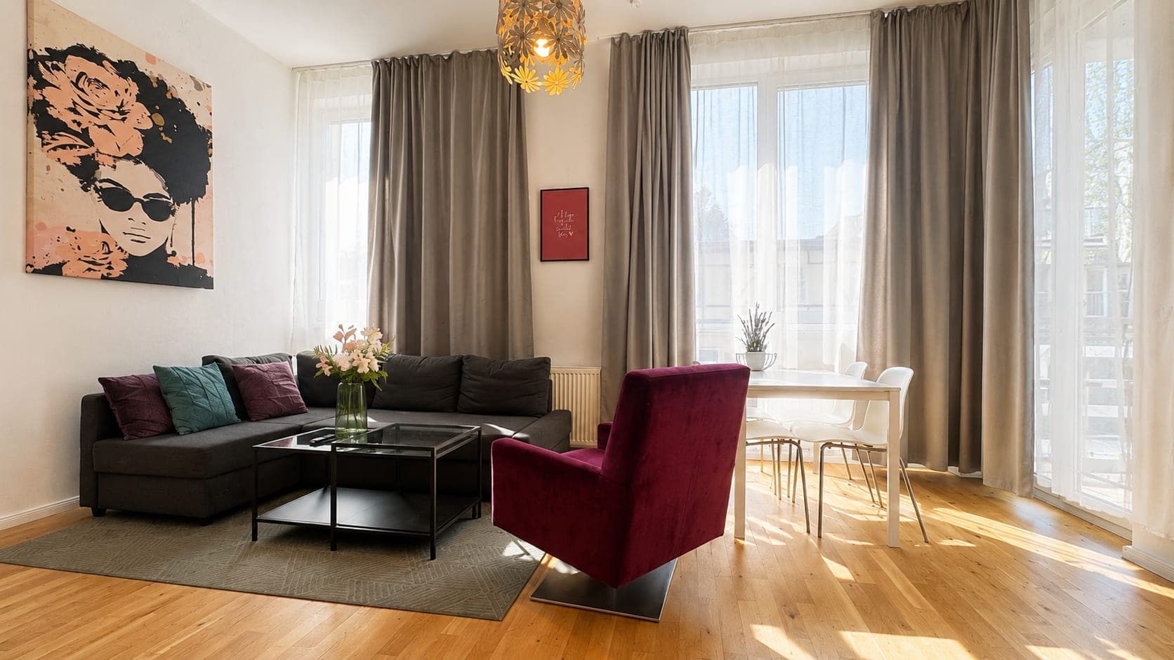 Living room in Flat 404, photograph 4 of 4