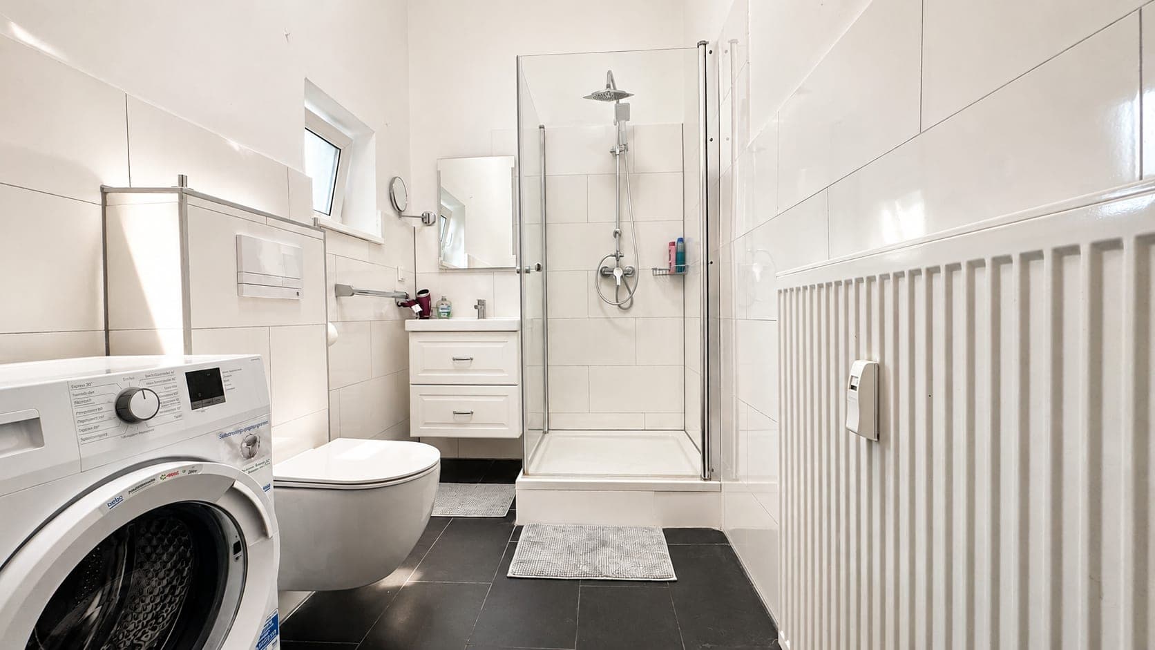 Bathroom in Flat 405