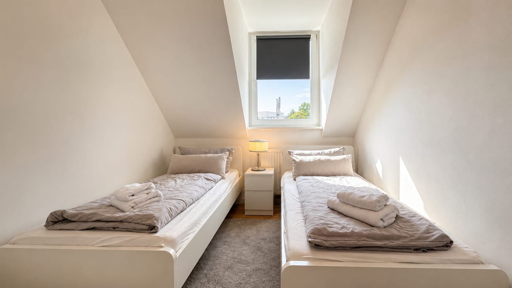 Bedroom 1 in Flat 502, photograph 1 of 2