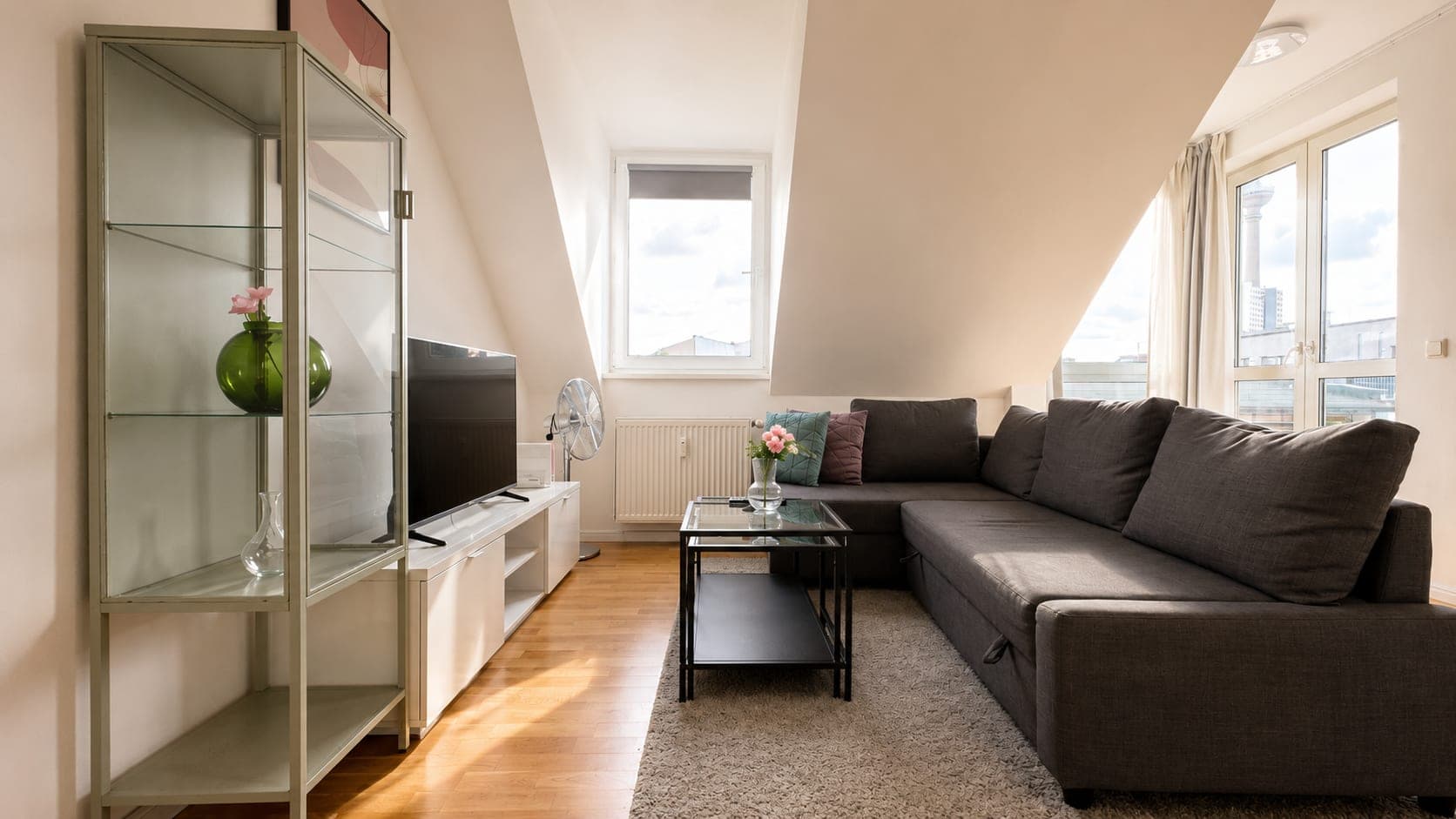 Living room in Flat 504, photograph 1 of 3