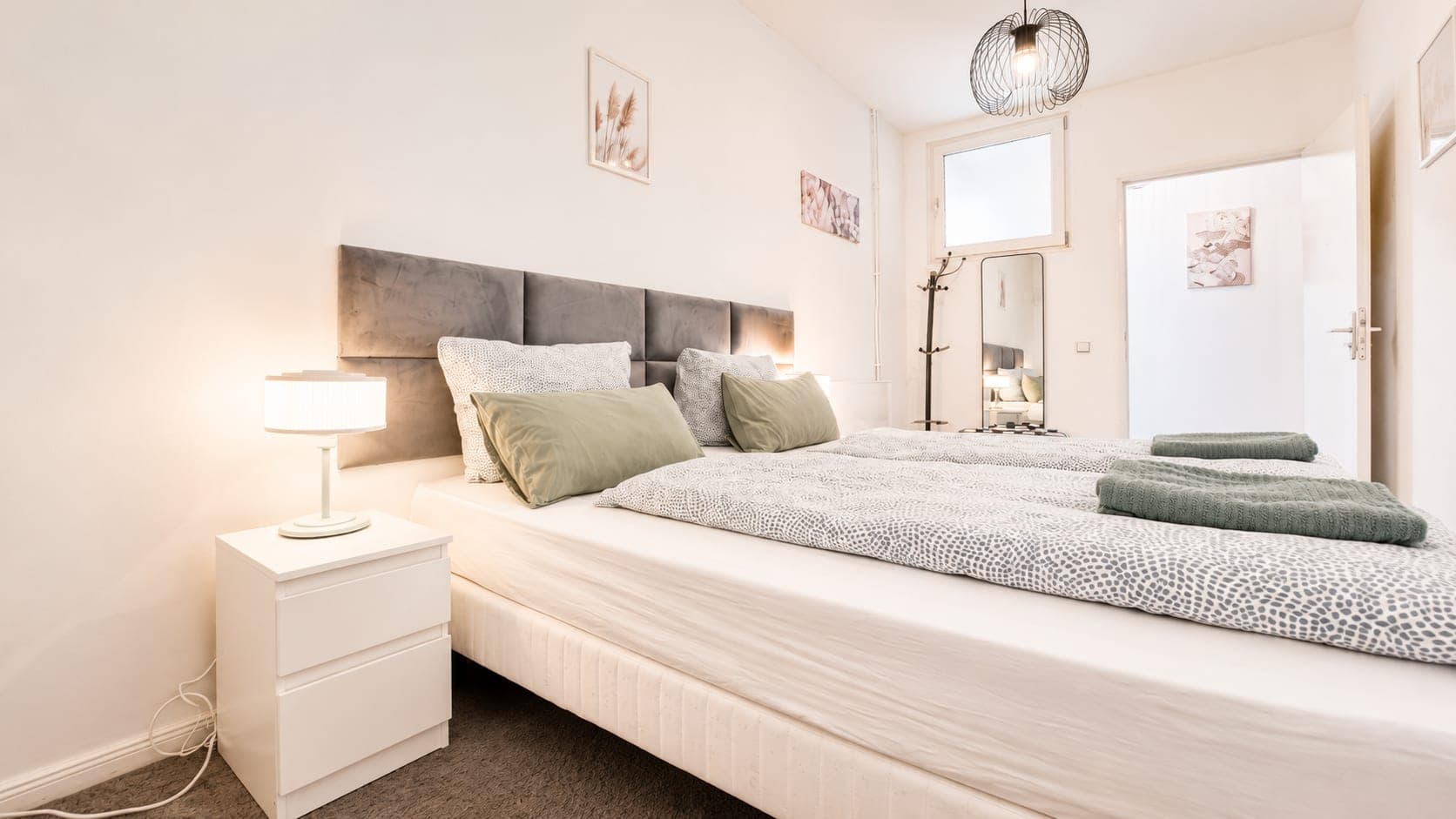 Bedroom 2 in Prenzlauer Remise, photograph 2 of 2