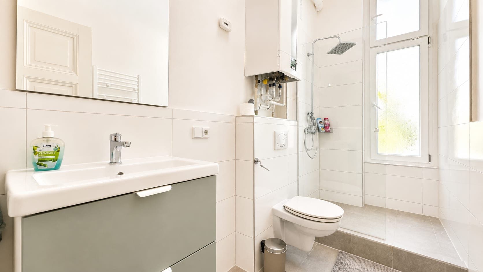 Bathroom in Flat R3