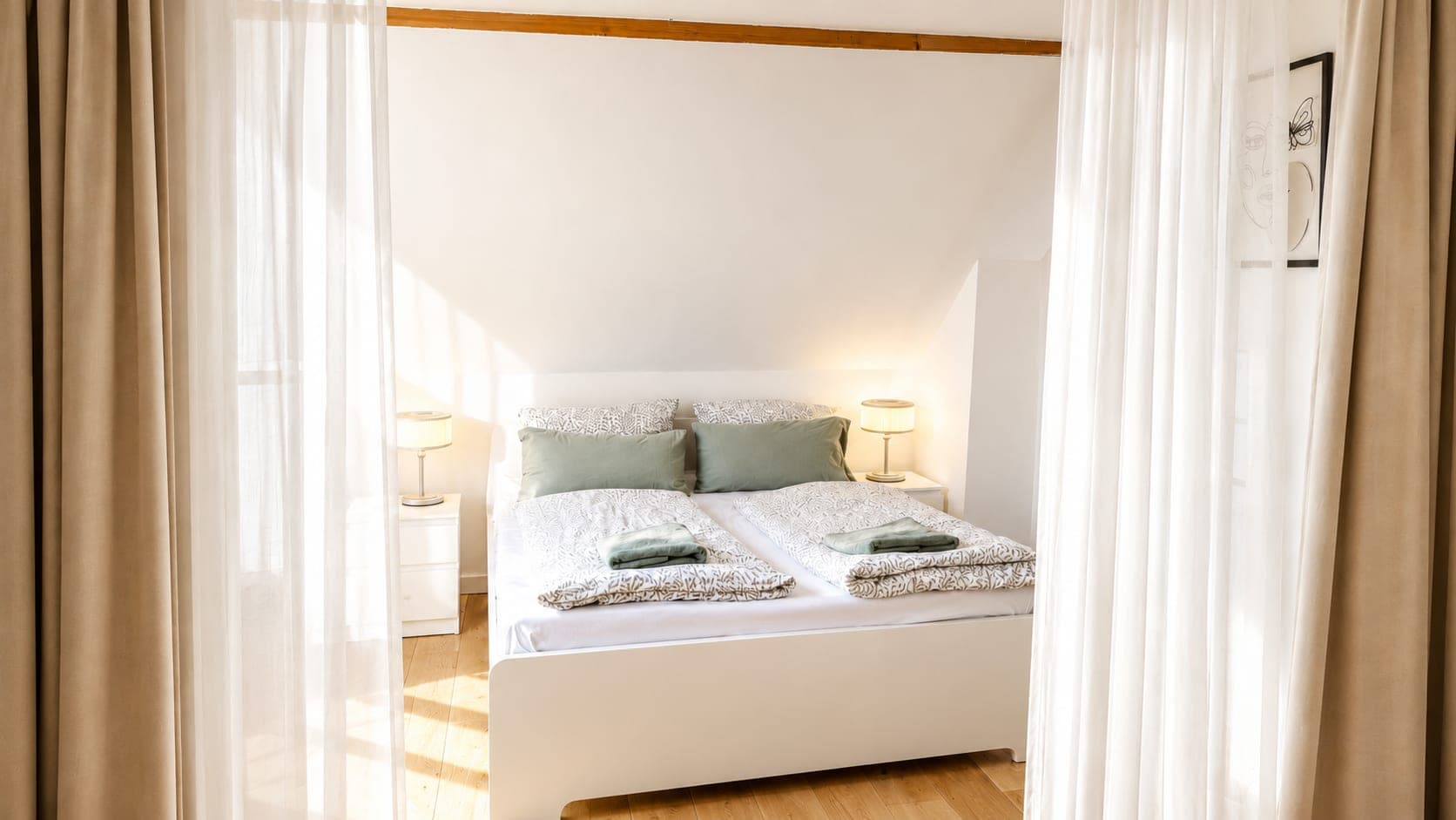 Bedroom 2 in Flat R5, photograph 3 of 3